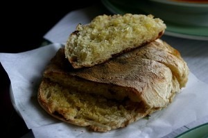 Pain a l'ail Recette Madere