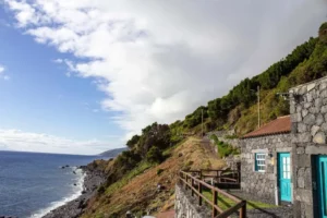 Abrigo da Cascata - Casas de Campo Madere